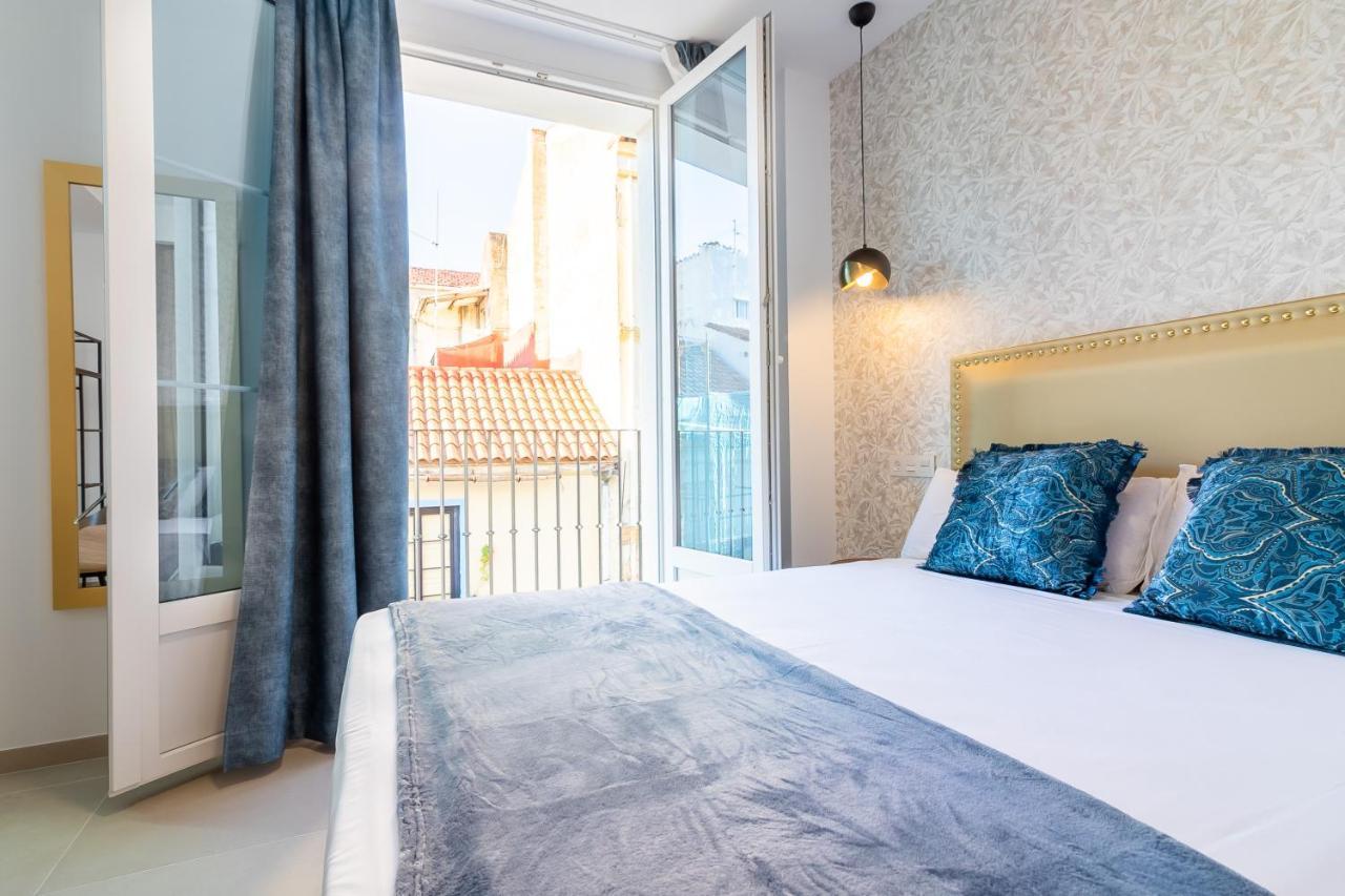 Апартаменты Malaga Center Flat Mariblanca 12 Sun & Terrace Boutique Экстерьер фото