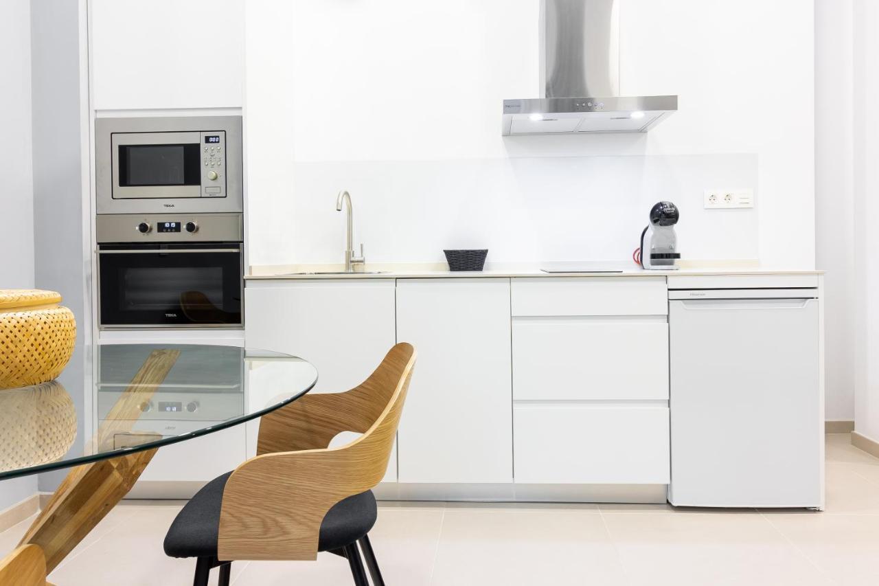Апартаменты Malaga Center Flat Mariblanca 12 Sun & Terrace Boutique Экстерьер фото