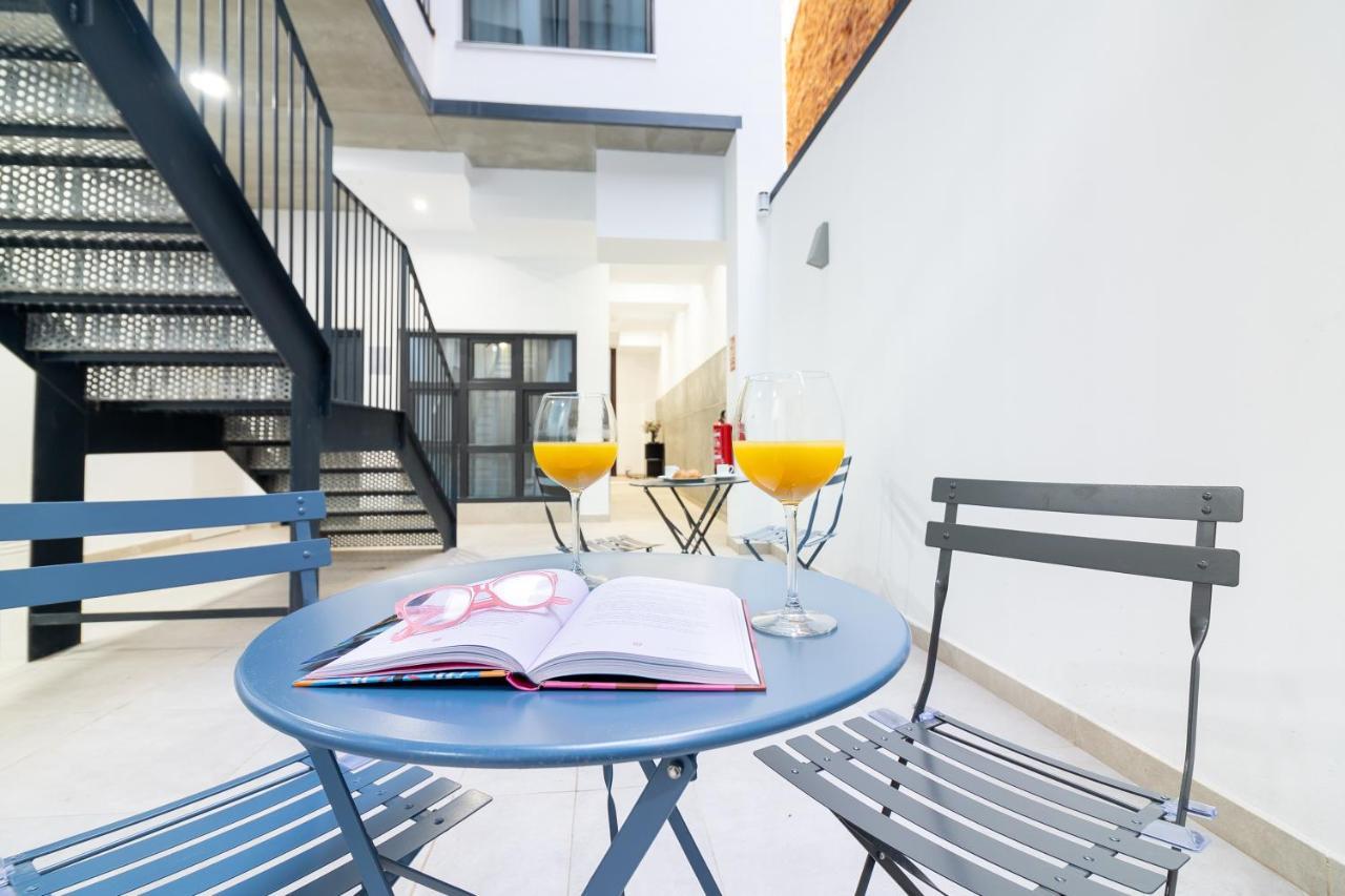 Апартаменты Malaga Center Flat Mariblanca 12 Sun & Terrace Boutique Экстерьер фото