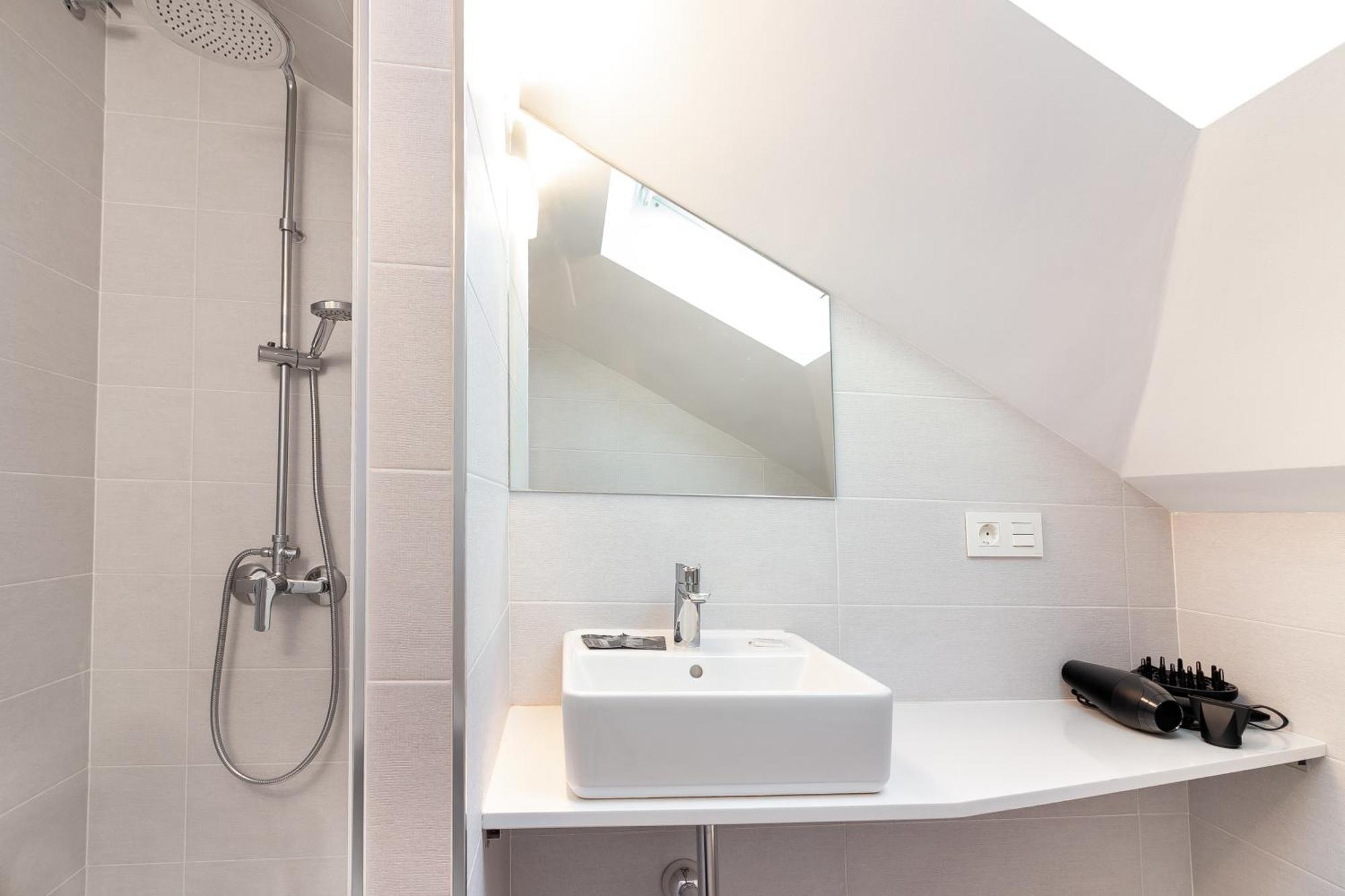 Апартаменты Malaga Center Flat Mariblanca 12 Sun & Terrace Boutique Номер фото